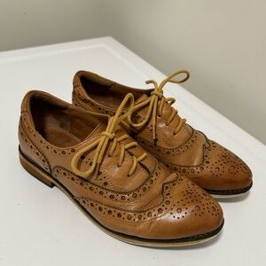 Mona Flying Wingtip Oxford Shoes Tan Brown Size 6.5 US 37 EU